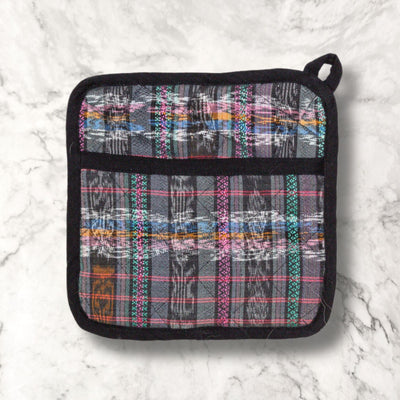 Corte Pocket Pot Holder