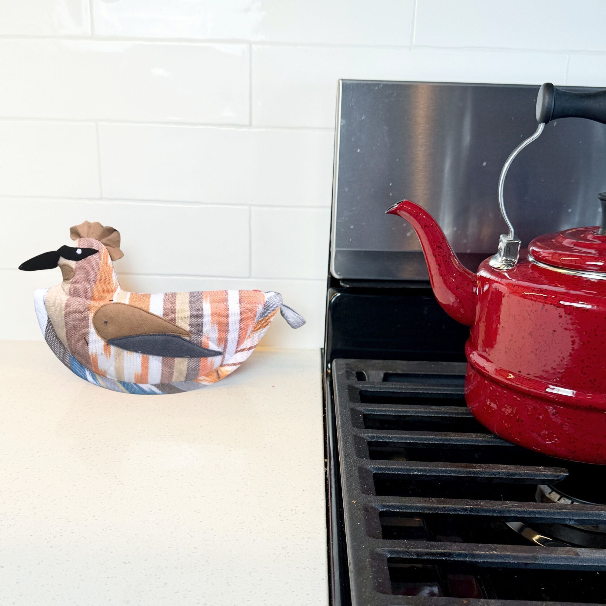 Cedar Waxwing Pot Holder In Kichen