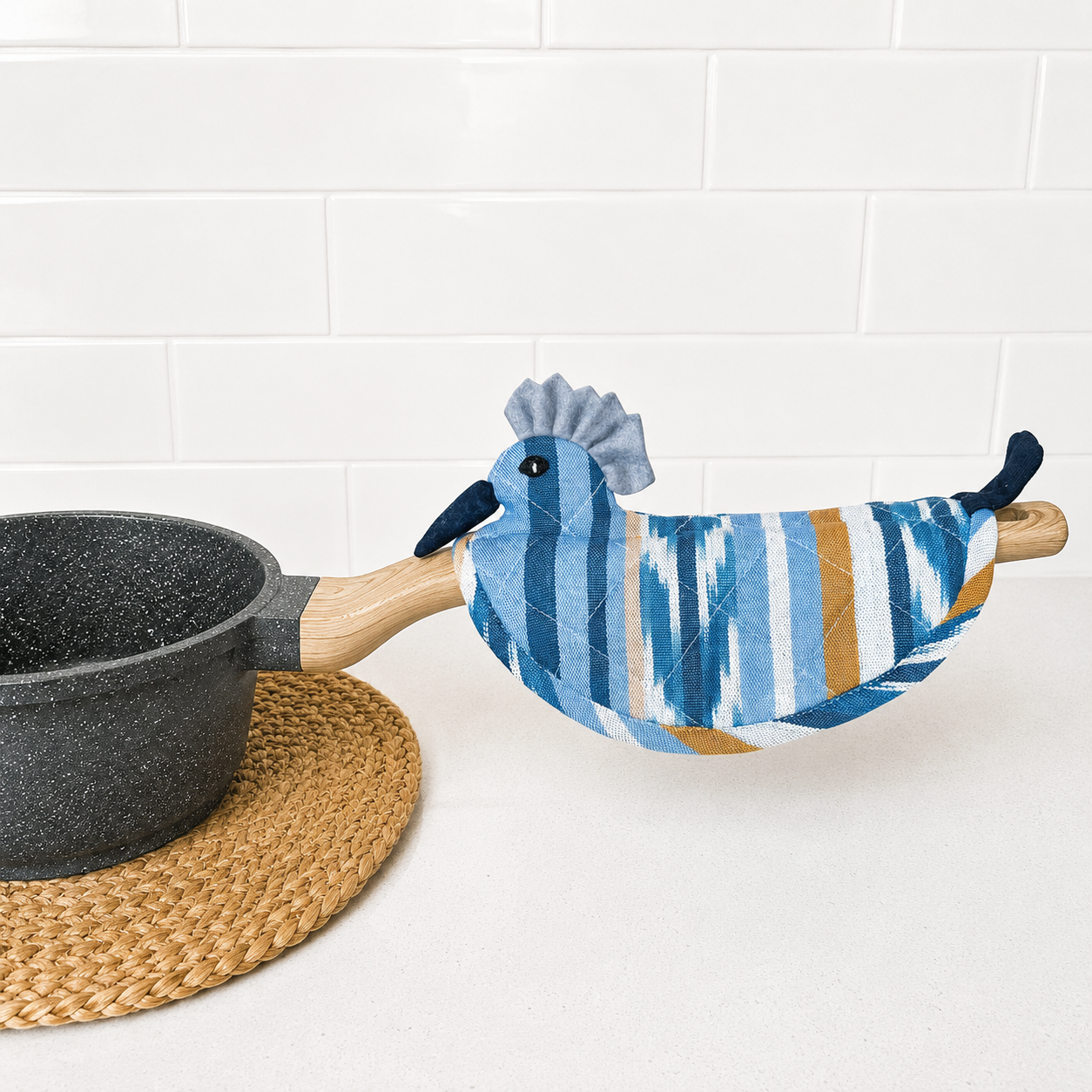 Belted Kingfisher Pot Holder
