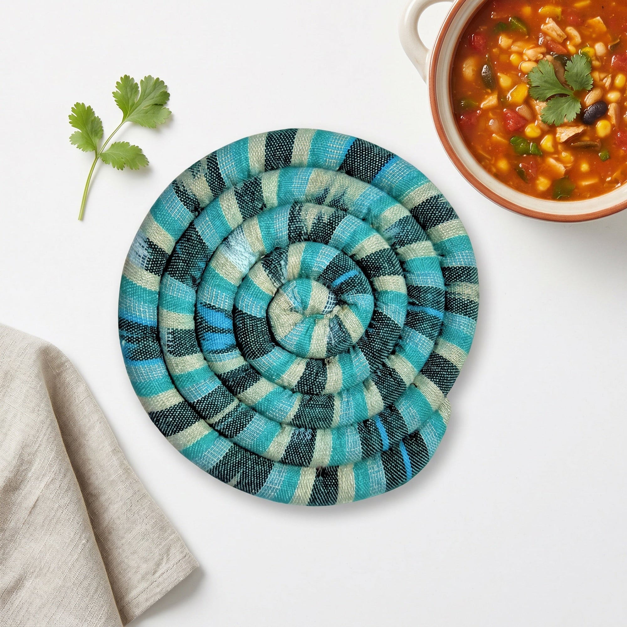 Garden Spiral Medium Trivet - Frida-Inspried Kitchen Decor