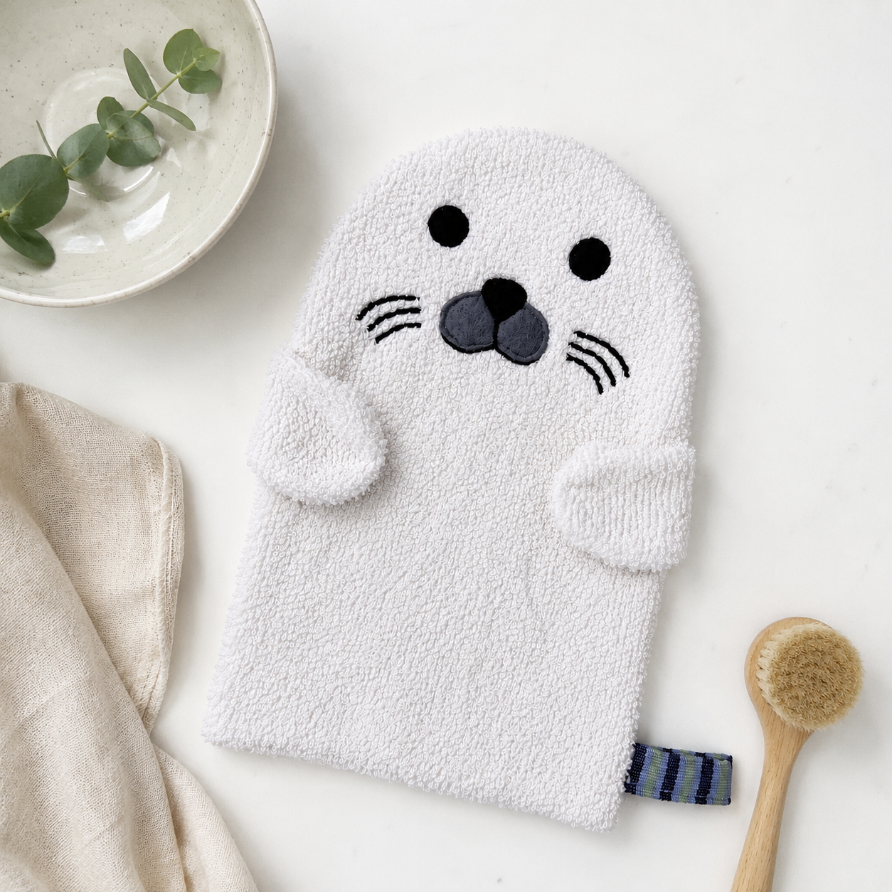 Baby Washcloth Bath Mitt – Pearl the Seal